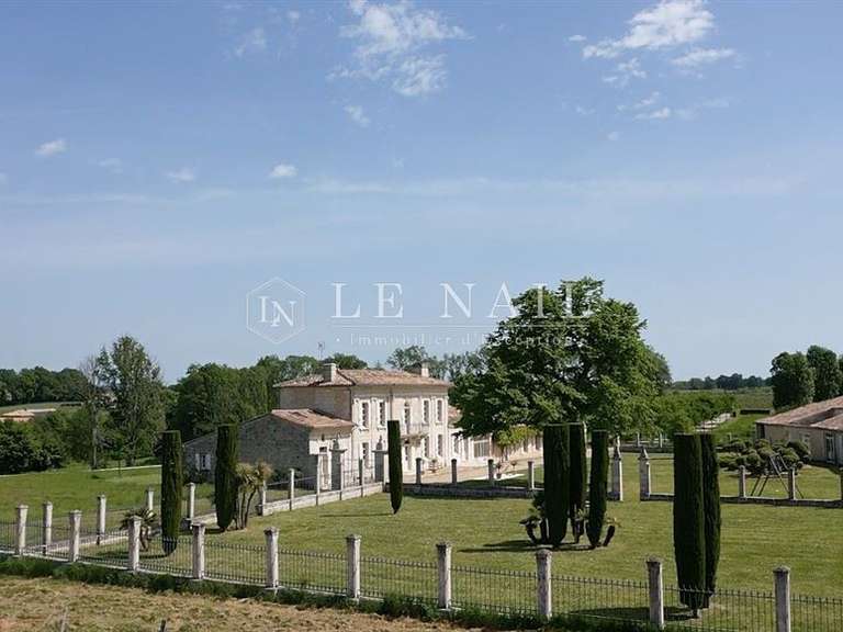 Maison Libourne - 9 chambres - 371m²