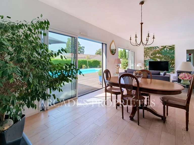 Maison Libourne - 5 chambres - 288m²