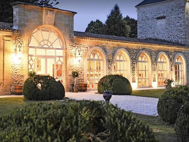 House Lignan-de-Bordeaux - 25 bedrooms