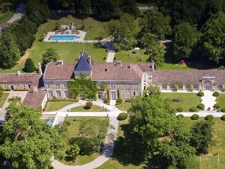 Maison Lignan-de-Bordeaux - 25 chambres