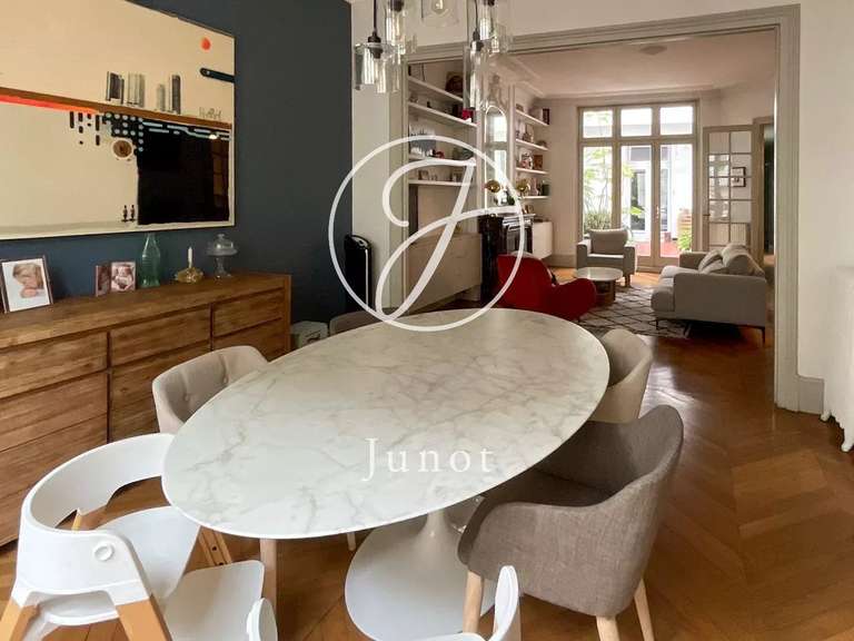Appartement Lille - 3 chambres - 135m²