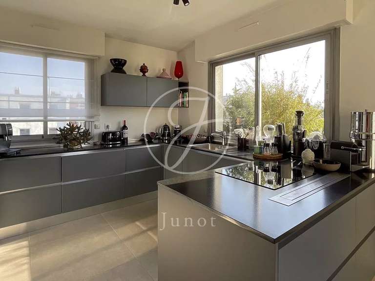 Apartment Lille - 2 bedrooms - 158m²