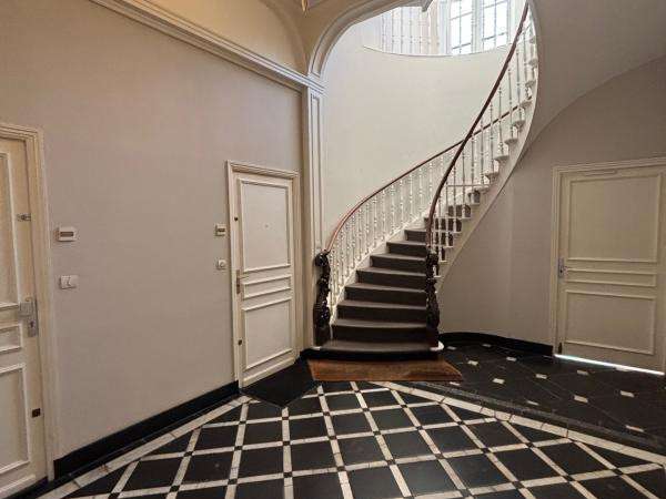 Appartement Lille - 5 chambres - 180m²