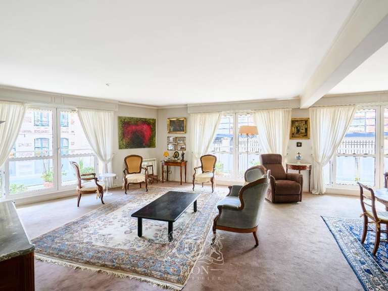 Apartment Lille - 3 bedrooms - 126m²