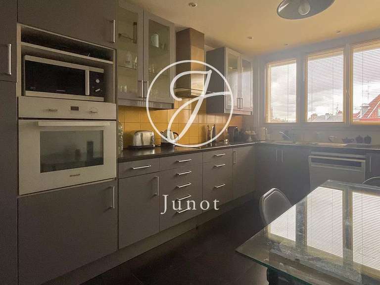 Appartement Lille - 4 chambres - 135m²