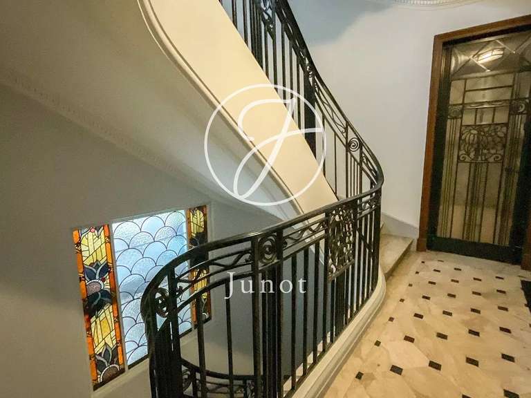 Apartment Lille - 6 bedrooms - 196m²