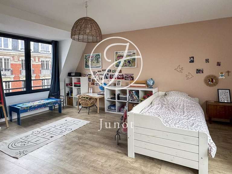 Apartment Lille - 3 bedrooms - 147m²