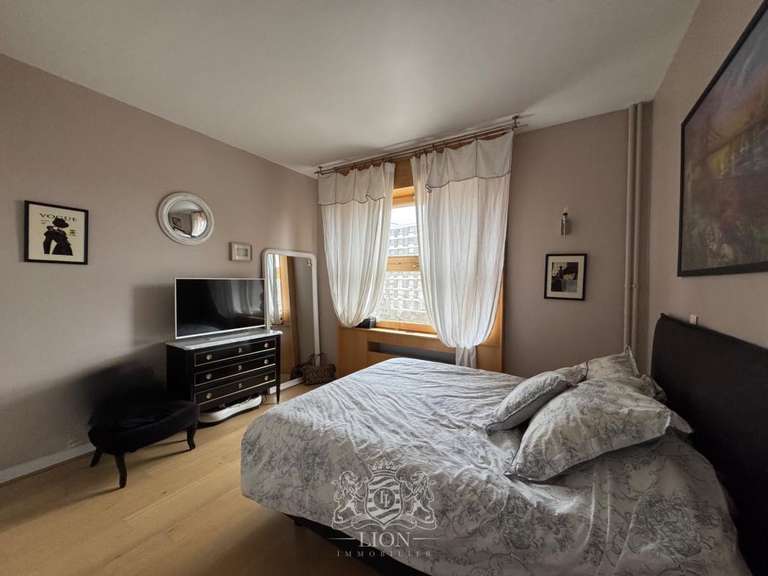Appartement Lille - 5 chambres - 148m²