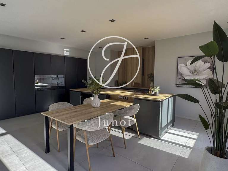 Appartement Lille - 4 chambres - 319m²
