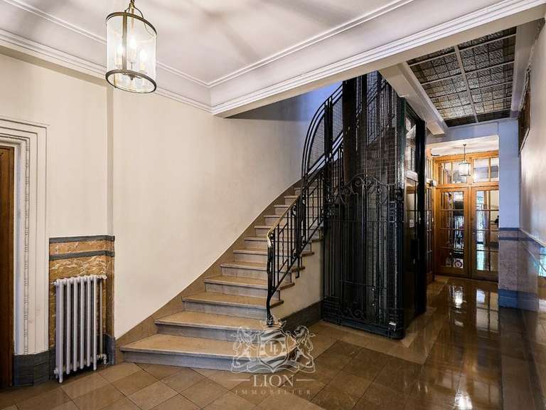 Apartment Lille - 5 bedrooms - 180m²