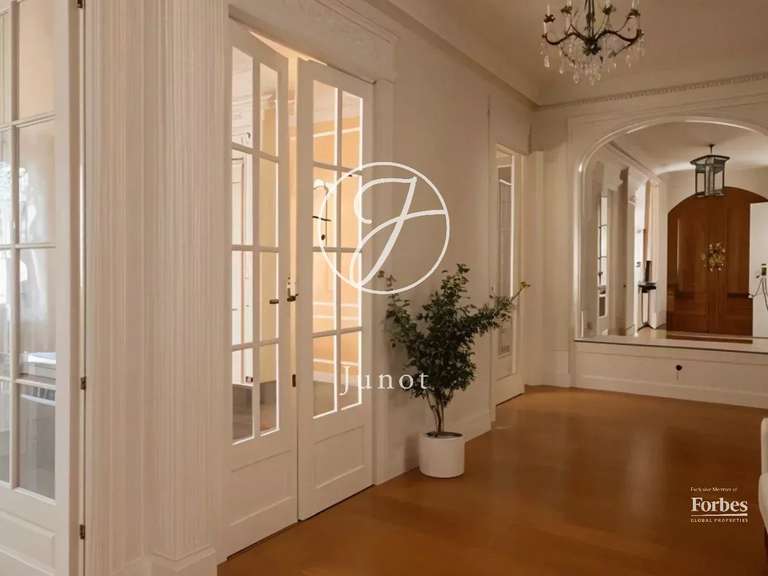 Appartement Lille - 3 chambres - 208m²