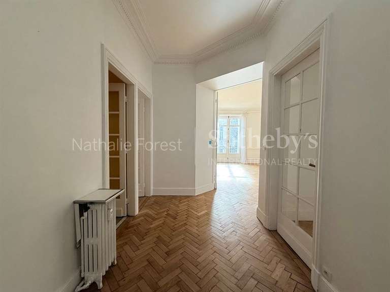 Appartement Lille - 5 chambres - 196m²