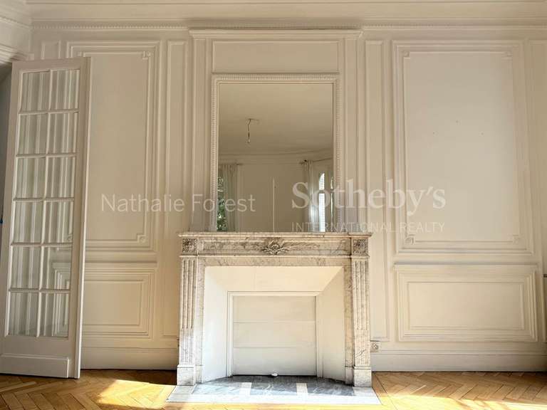 Appartement Lille - 5 chambres - 196m²