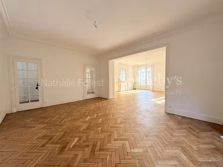 Appartement Lille - 5 chambres - 196m²