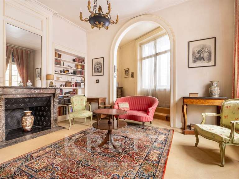 Maison Lille - 7 chambres - 327m²