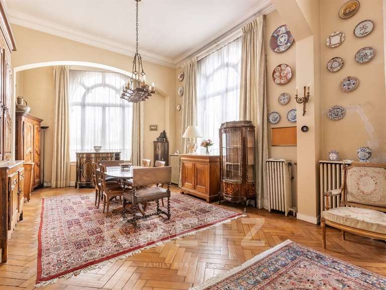Maison Lille - 7 chambres - 327m²