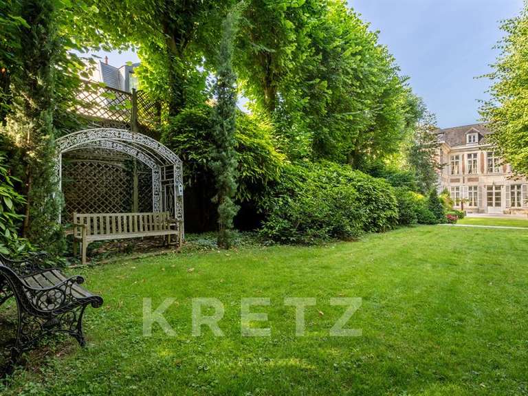 Maison Lille - 6 chambres - 1000m²