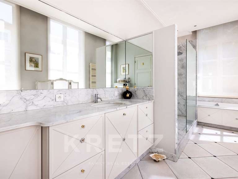 Maison Lille - 6 chambres - 1000m²