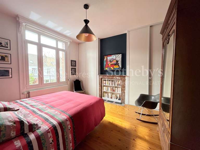 Maison Lille - 5 chambres - 196m²