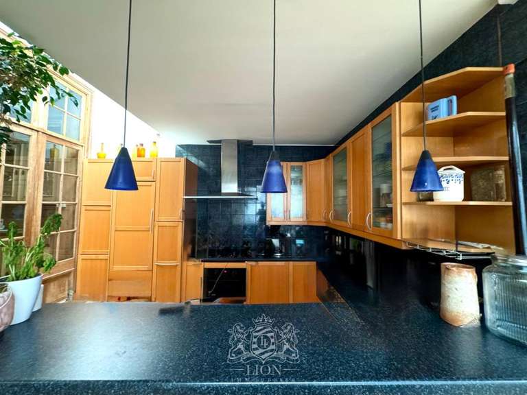 Maison Lille - 6 chambres - 268m²