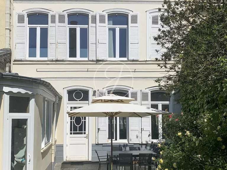 Maison Lille - 5 chambres - 231m²