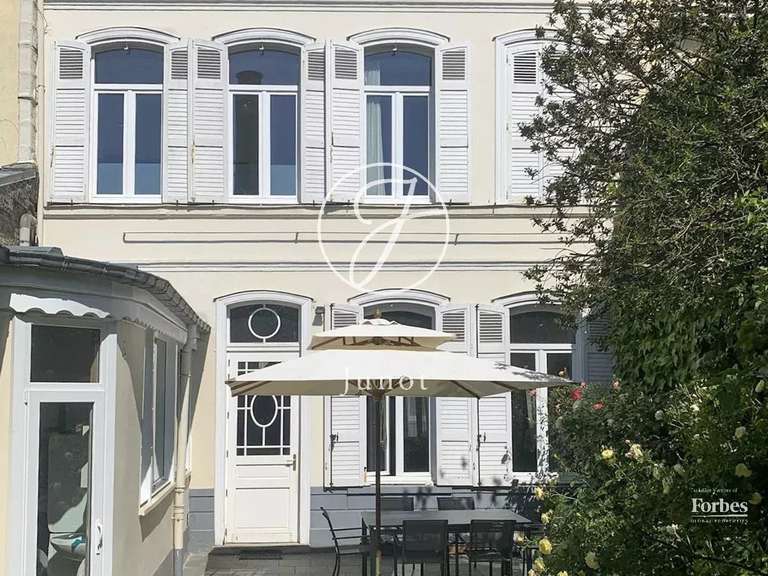 Maison Lille - 5 chambres - 231m²