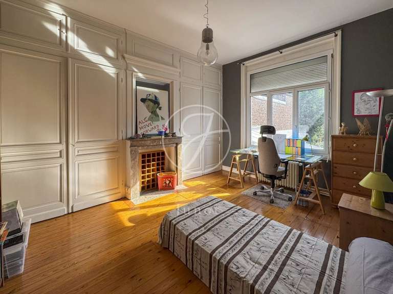 Maison Lille - 5 chambres - 180m²