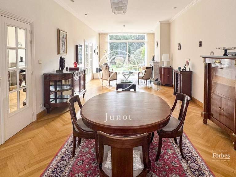Maison Lille - 7 chambres - 2224m²
