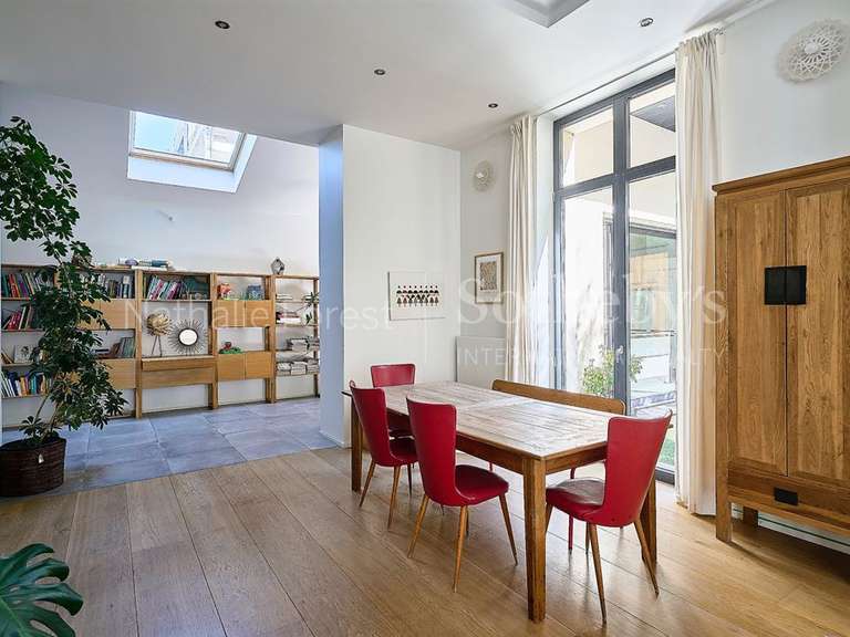 Maison Lille - 5 chambres - 252m²