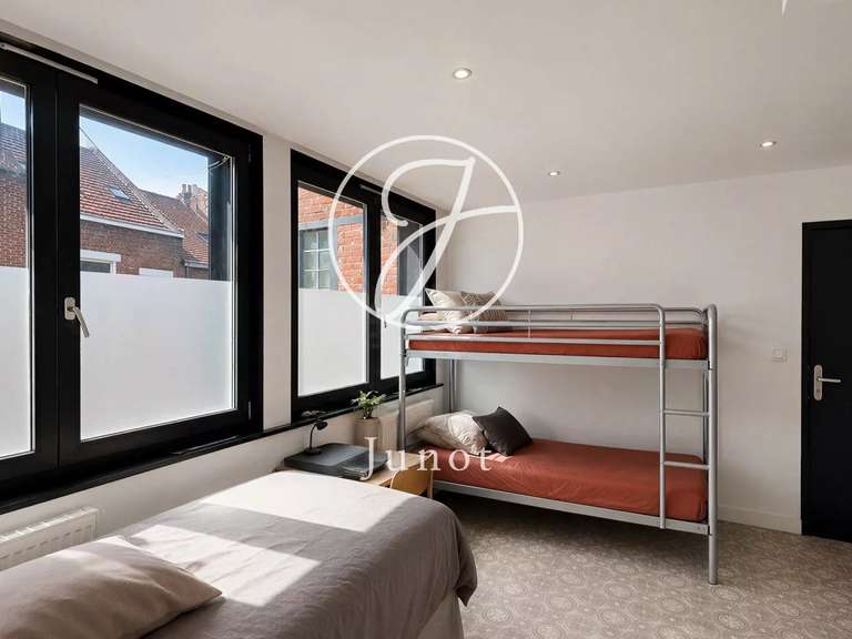 Maison Lille - 7 chambres - 221m²