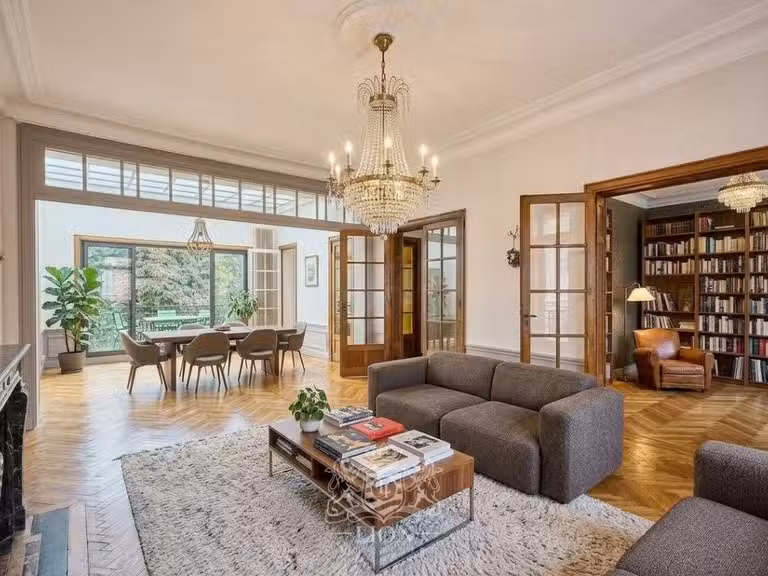 Maison Lille - 7 chambres - 306m²