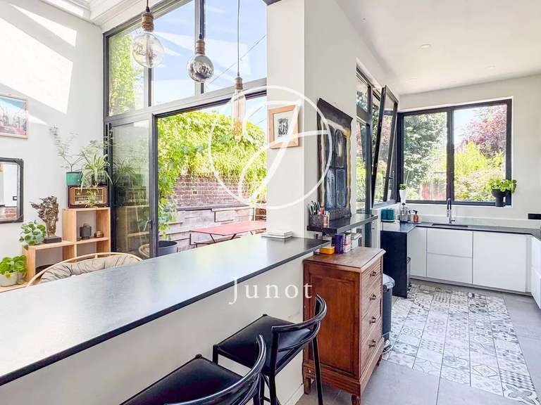 Maison Lille - 7 chambres - 252m²