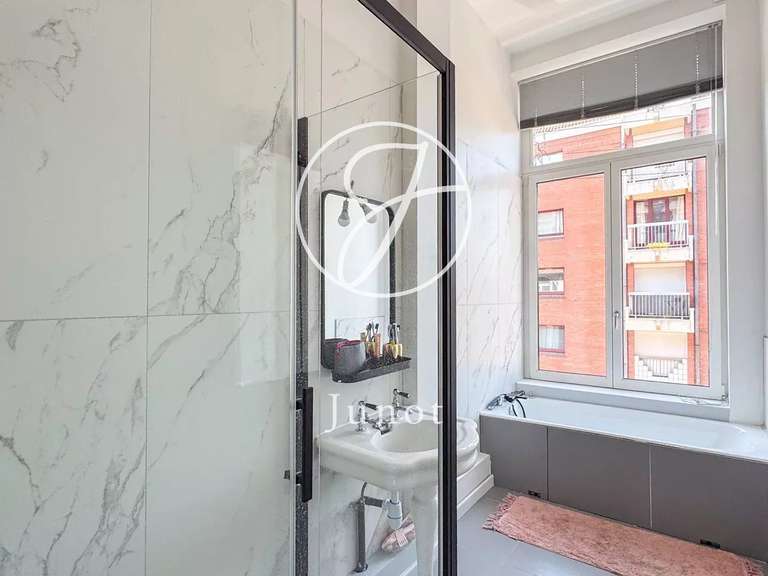 Maison Lille - 7 chambres - 252m²