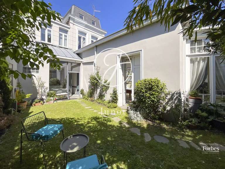Maison Lille - 6 chambres - 270m²