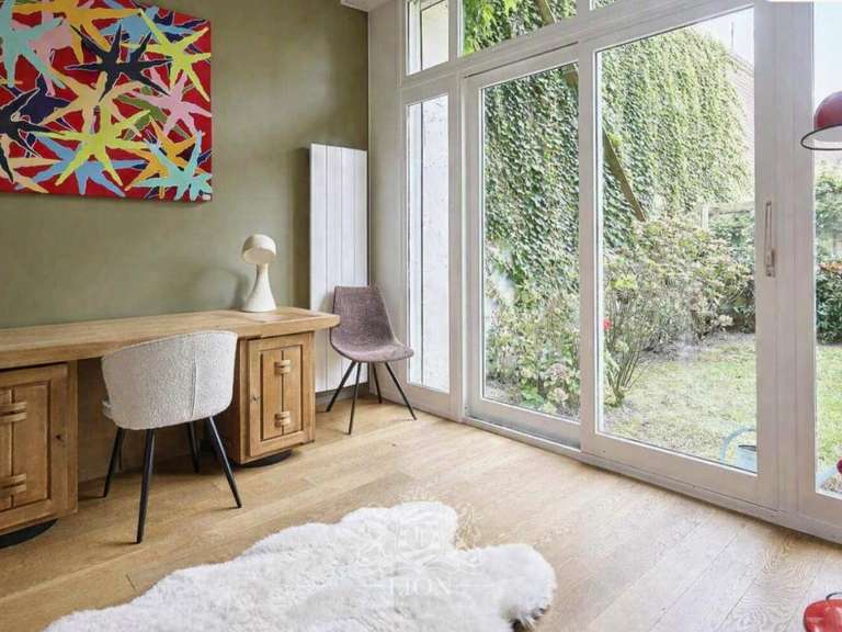 Maison Lille - 5 chambres - 216m²