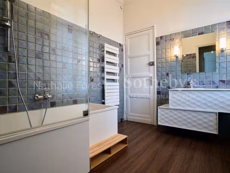 Maison Lille - 9 chambres - 383m²