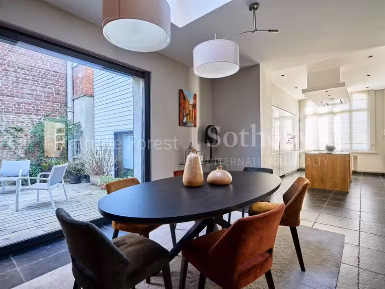 Maison Lille - 9 chambres - 383m²