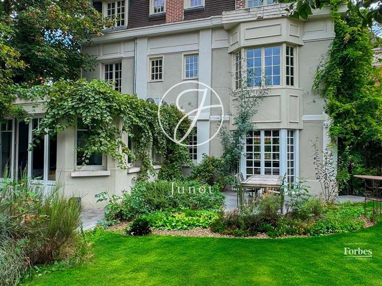Maison Lille - 6 chambres - 265m²