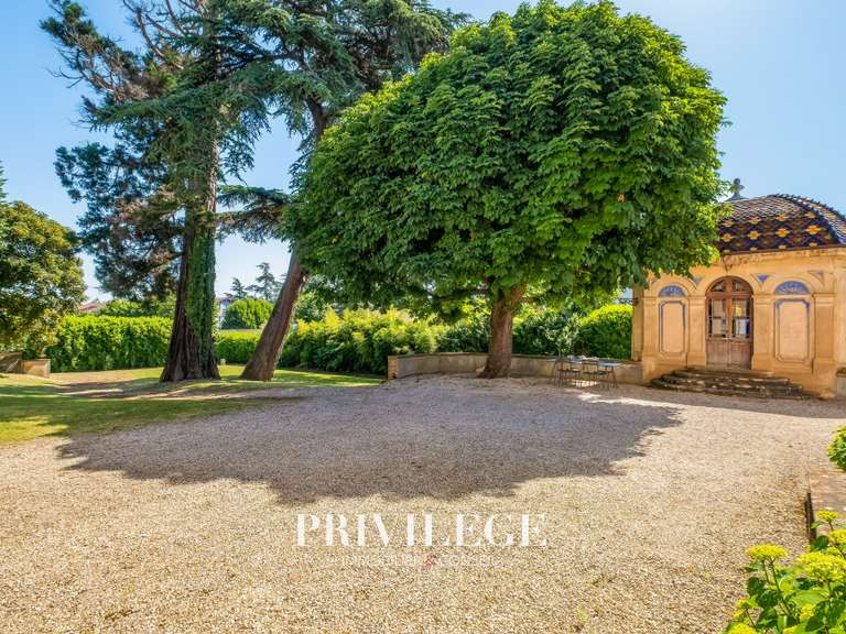 Maison Limas - 12 chambres - 1200m²