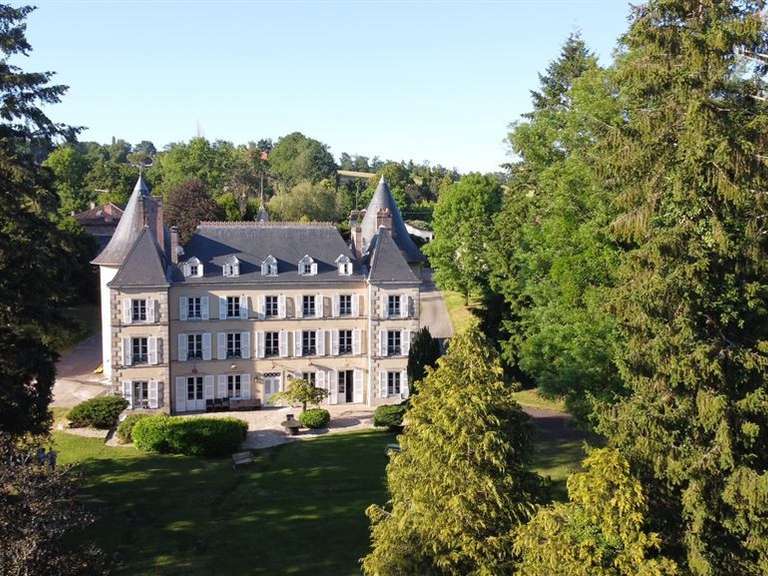 Château Limoges - 9 chambres - 700m²
