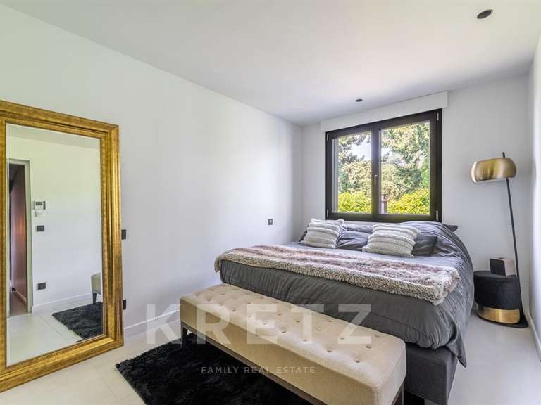 House Limonest - 6 bedrooms - 438m²