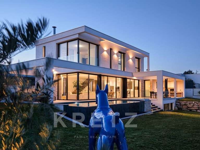 House Limonest - 4 bedrooms - 275m²