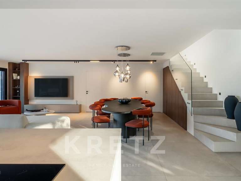 Maison Limonest - 5 chambres - 200m²