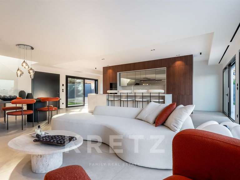 Maison Limonest - 5 chambres - 200m²