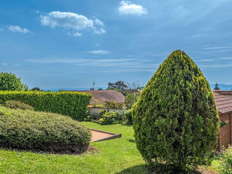 House Limonest - 6 bedrooms - 212m²