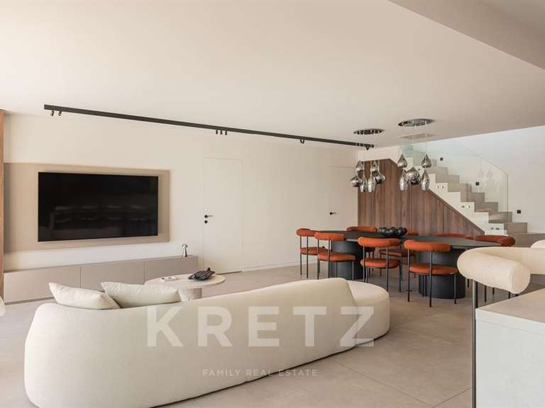 Maison Limonest - 5 chambres - 200m²