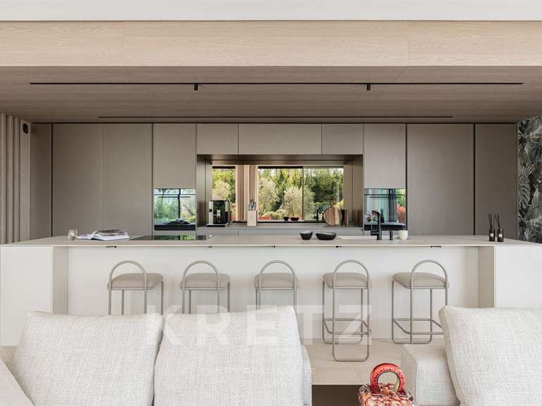 Maison Limonest - 5 chambres - 365m²