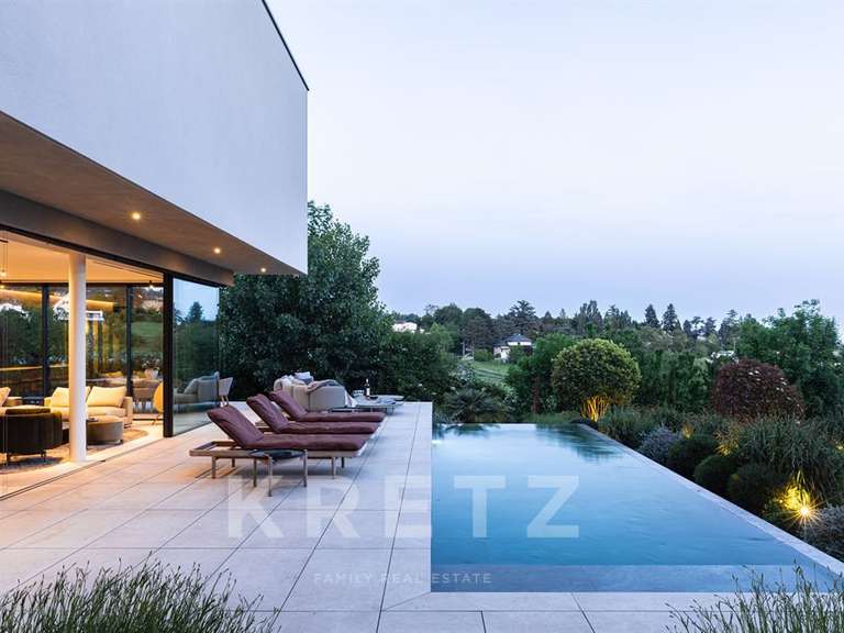 House Limonest - 5 bedrooms - 365m²