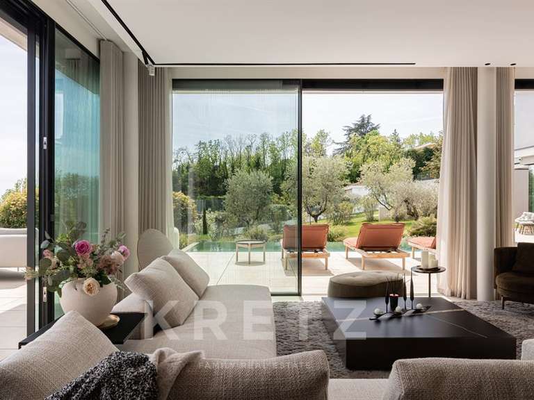 Maison Limonest - 5 chambres - 365m²