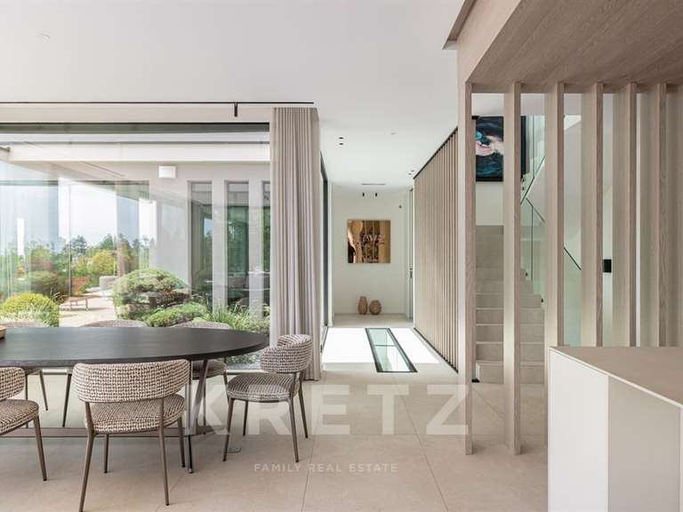 Maison Limonest - 5 chambres - 365m²